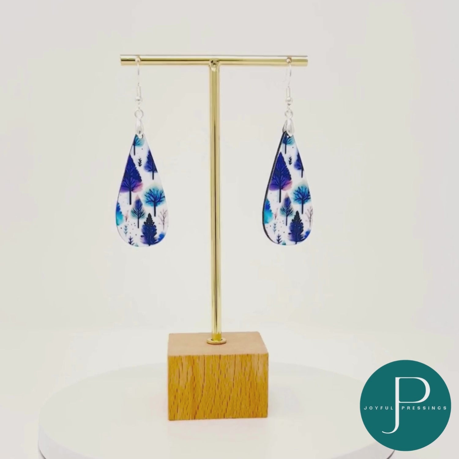 rotating video of winter earrings